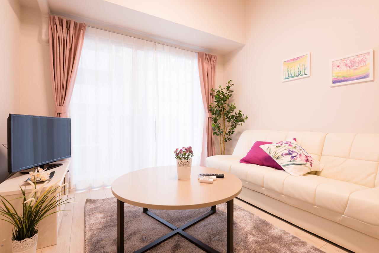Forestay Shinsaibashi Apartemen *